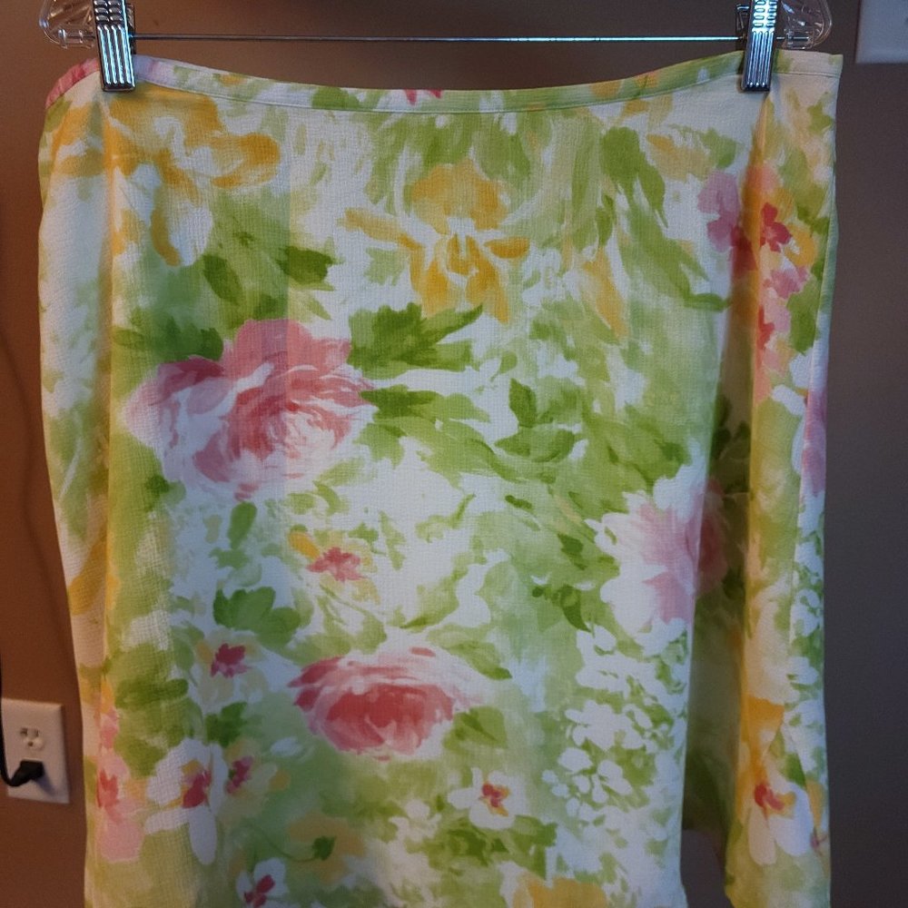 Emma James Knee Length Skirt Size 16